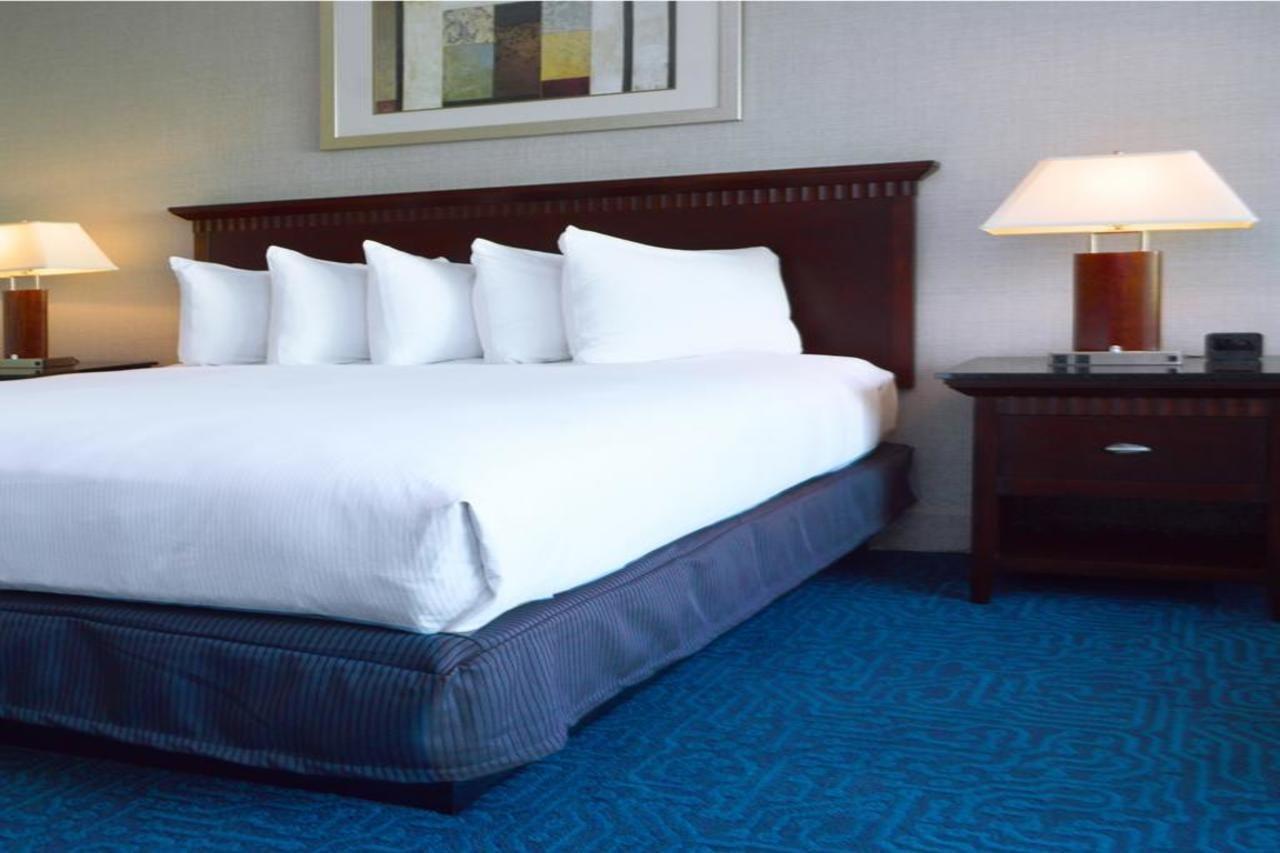 ดับเบิ้ลทรี บาย ฮิลตัน เนวาร์ค เฟรมอนต์ Hotel นวร์ก ภายนอก รูปภาพ